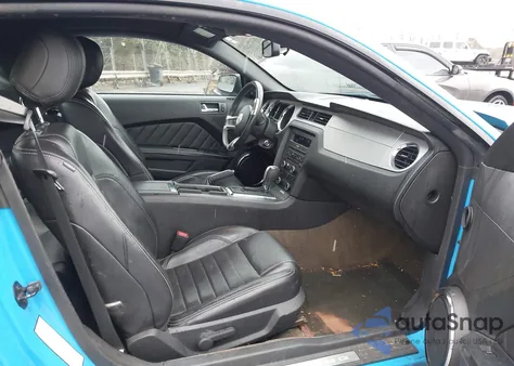 2014 Ford Mustang V6 Premium from USA, damaged, VIN 1ZVBP8AM9E5201374